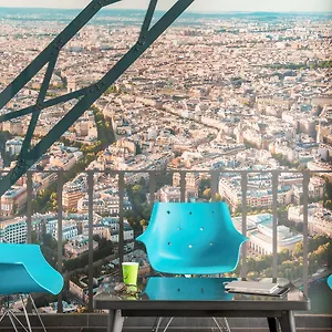 https://ibis-styles-eiffel-cambr.fr-paris.fr