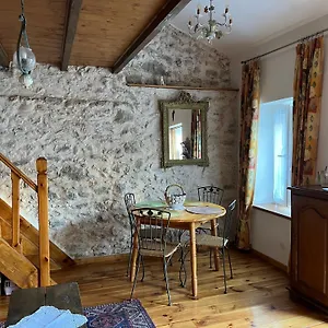 https://quartier-historique-sanctuaires-a-7-min-a-pied.midi-pyreneeshotels.com